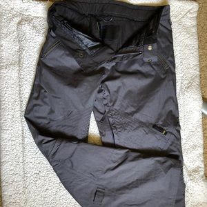 Beautiful Burton snowboarding pants! NWOT